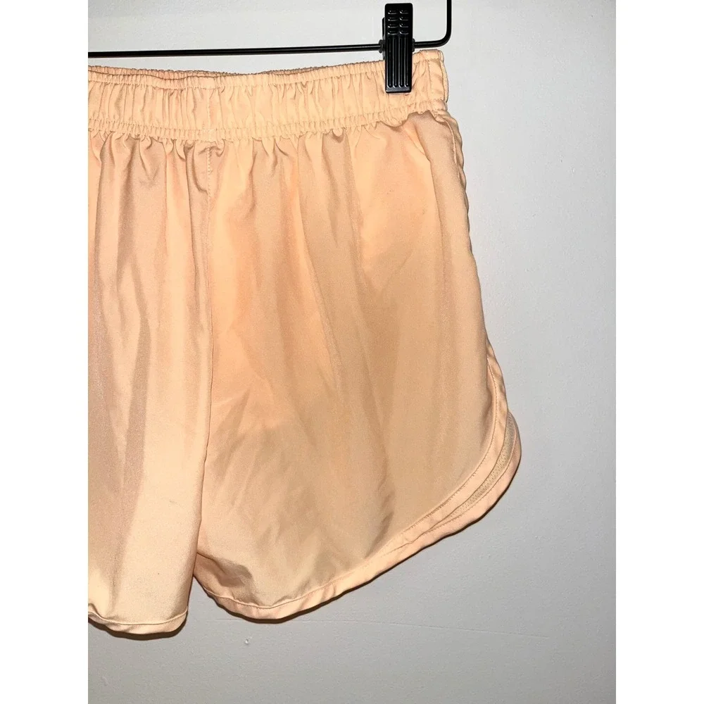 Nike Dri-FIT Peach Running Shorts Women's Small Athletic Gym‎ Workout